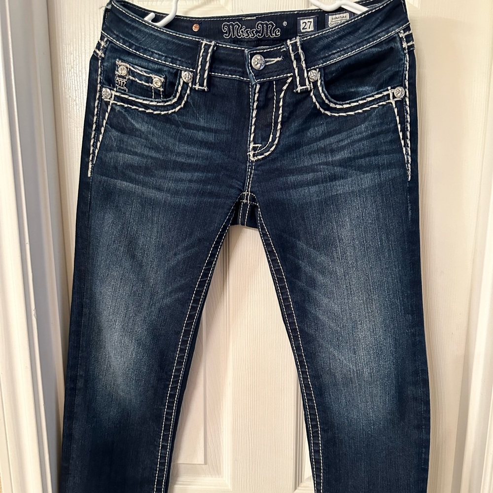 Miss Me Capris Jeans